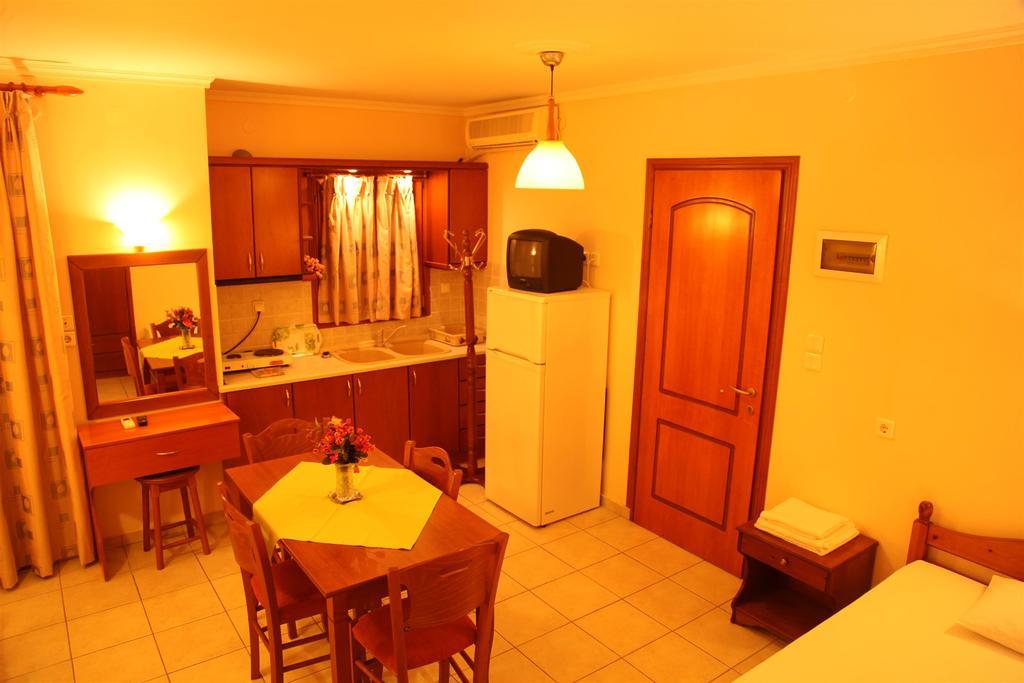 Vasiliki Apartments Platamonas Exterior foto